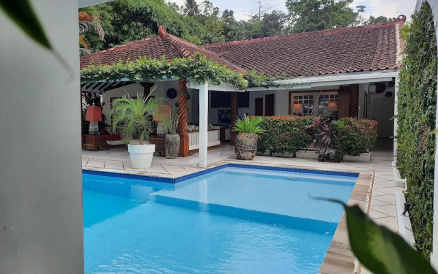 Yogyakarta Tropicana Villa