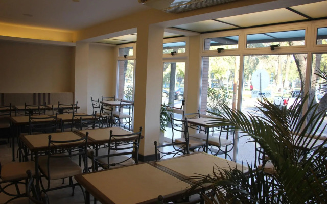 Hotel San Martin