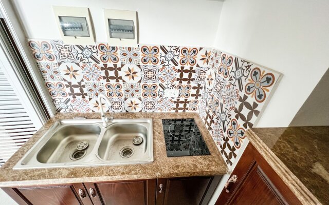 Marina Seaside Boutique Hotel