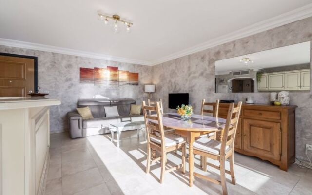 Le Domaine de la Baie 24095