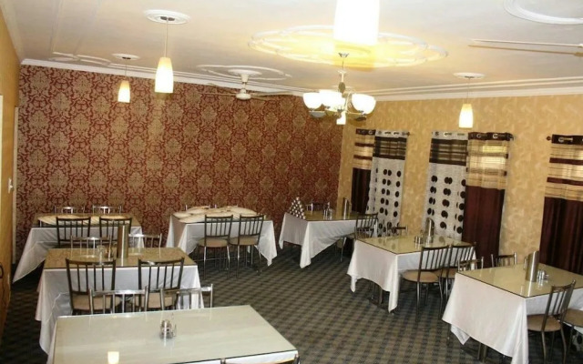 Sheesha Residency