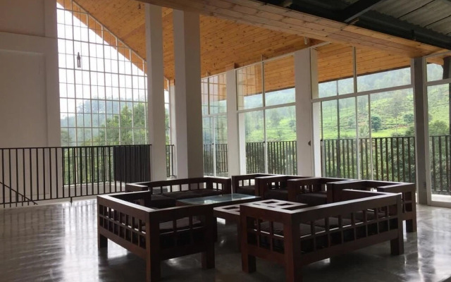 OYO 122 Glenloch Tea Factory Hotel