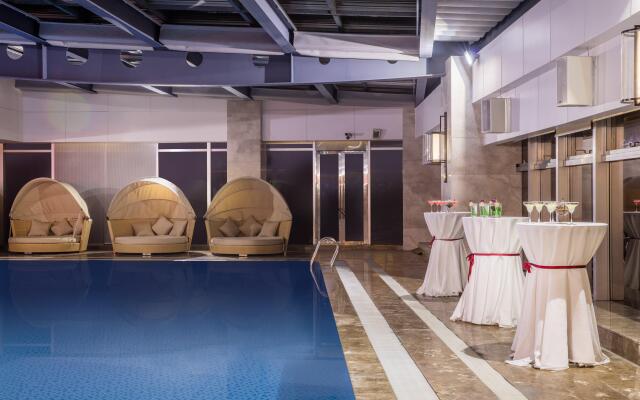 Expo Center Hotel