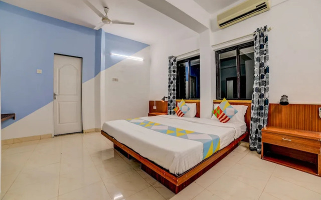 La Mansion by OYO Rooms