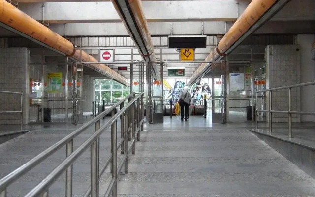 Golden Family Apartments