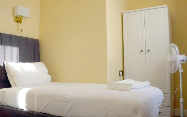 The Pier Hotel