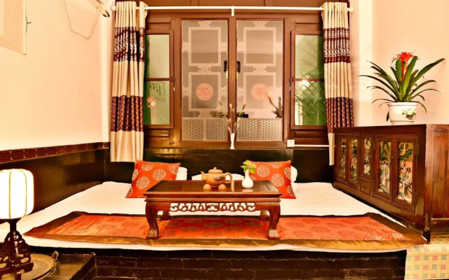 Pingyao Zouxikou Inn