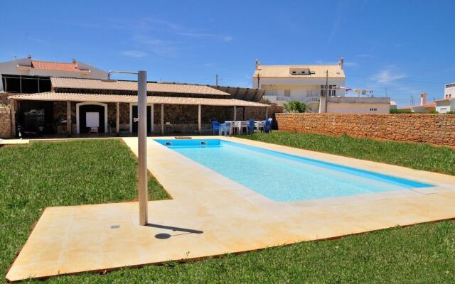 Tonel Apartments