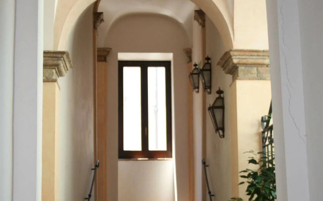 Palazzo Piccolomini