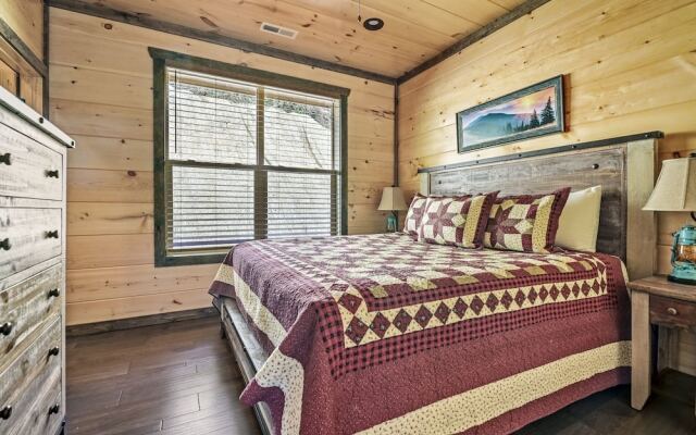 Splashin Around 4 Bedroom Home by Redawning