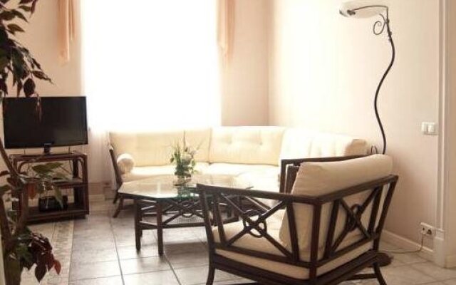Sonya Hotel