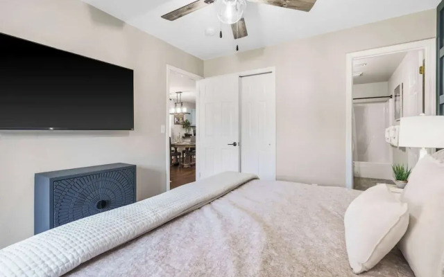 Water's Edge & Golf Course View