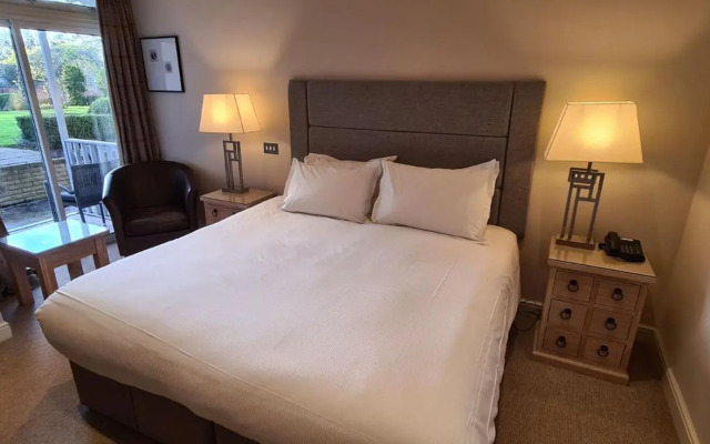 Rowton Hall Hotel and Spa