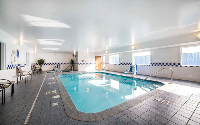 Quality Inn & Suites