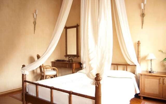 Sonya Hotel