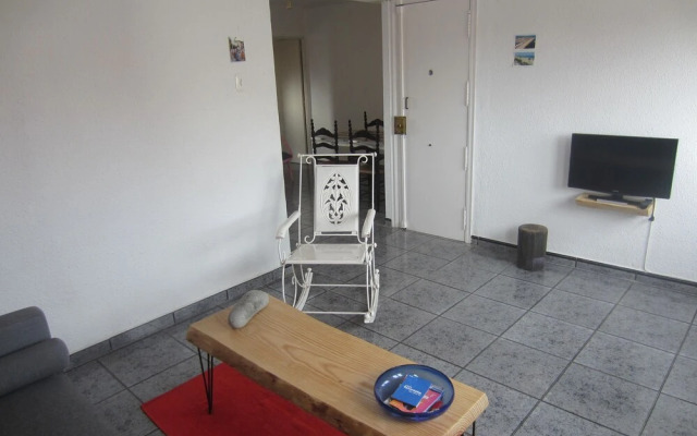 Apartment 400 Meters From the Beach