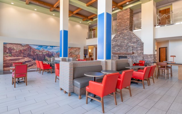 Holiday Inn Express & Suites St. George North - Zion, an IHG Hotel