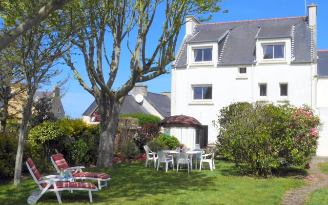 Semi-detached House, Plouguerneau