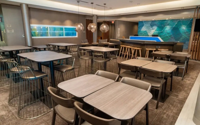 SpringHill Suites Newark Fremont