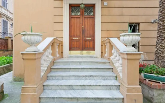 Escape Rome Apartment