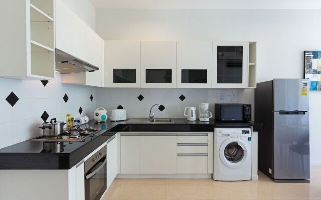 Tropical Stay at 2BR Pool Villa Greens 8