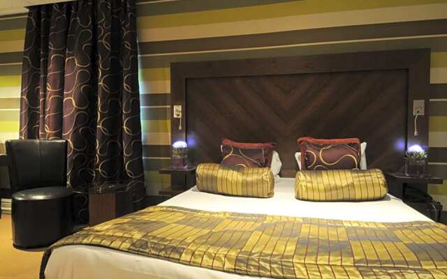 The Golf Hotel