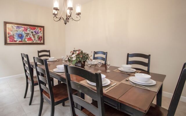 Champions Gate 9027 A