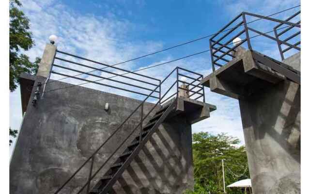 Rayong Pool Villa & Camping