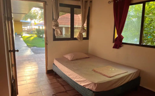 SOLID Surf Hostel