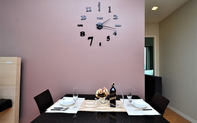 D'Home Stay at Swiss Garden Residence