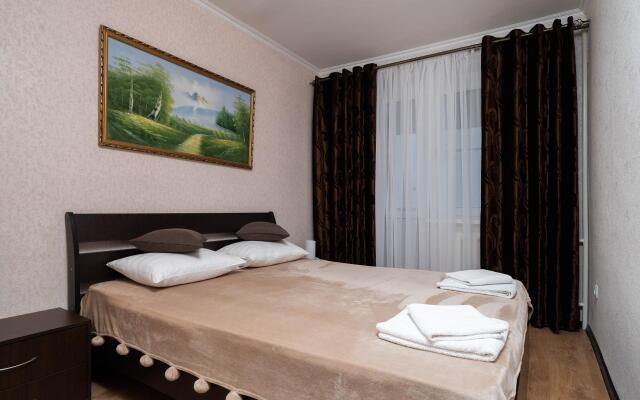 Электра Холидей