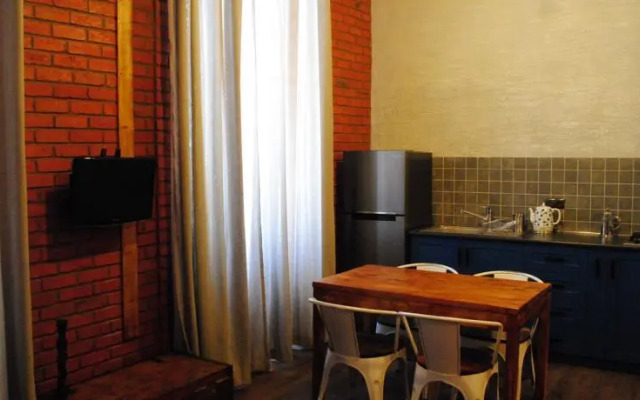 Tabidze Apartment