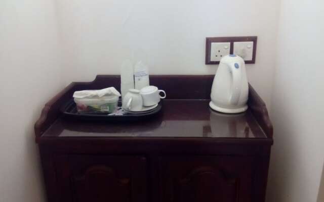 Sarathchandra Tourist Guest House