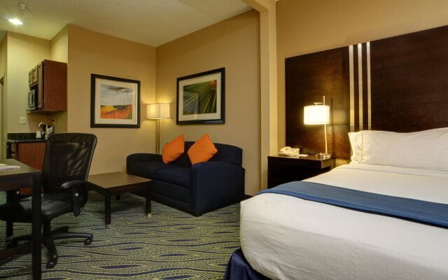 Holiday Inn Express & Suites Midwest, an IHG Hotel