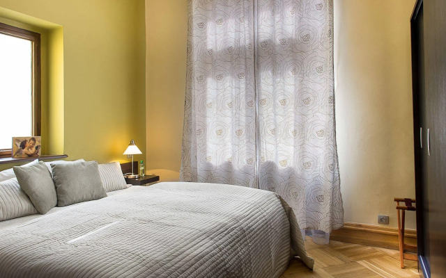 Art House Apartments by Adrez Living