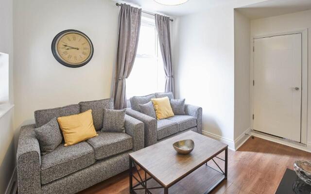 Host & Stay - Gresham House