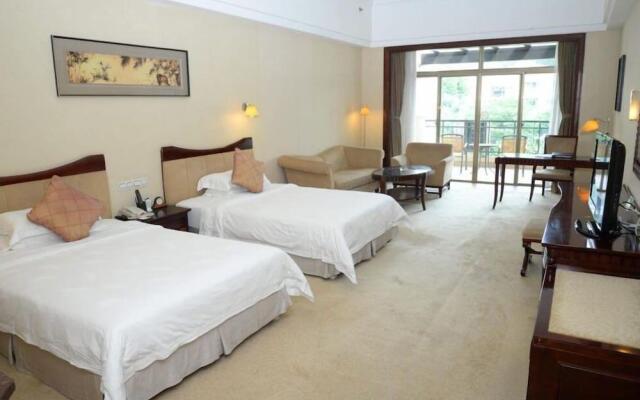 Wuyi Country Garden Phoenix Hotel