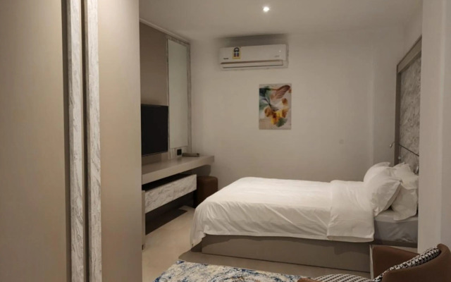 Imperial Suites Hotel