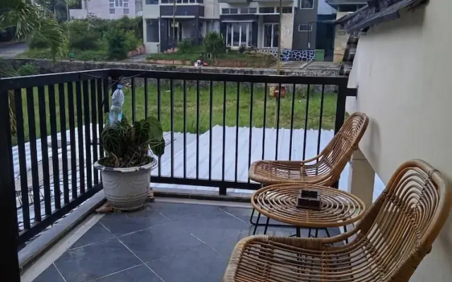 Villa Bungas Kusuma Pinus M92