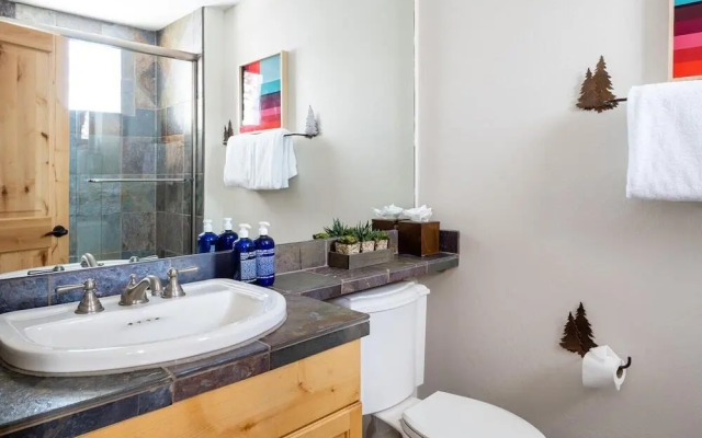 Moonlight Mountain Home 36