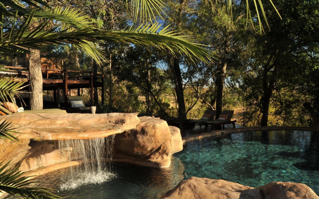 Lukimbi Safari Lodge