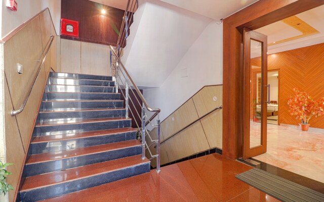 Fabhotel Grand Arya