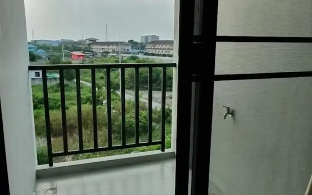 Samutsakorn Apartment