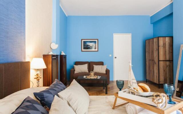 Cozy, Central, Safe apartment close to Acropolis
