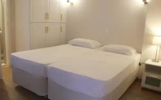 6 Tholou - the Acropolis Residence