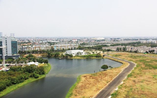 Deluxe and Comfortable The Springlake Summarecon Apartment