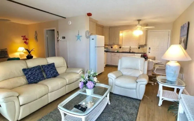 Bonita Beach & Tennis Condo