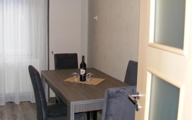 Onix Apartment