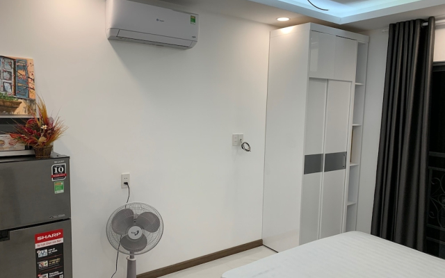 Smiley Apartment District 2