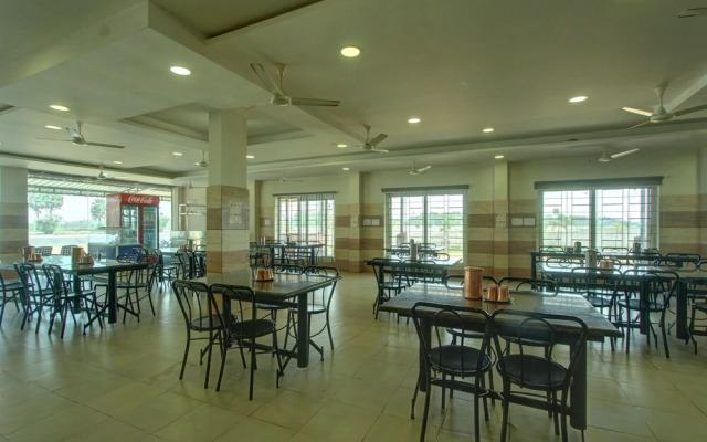 OYO 26739 Arasu Regency